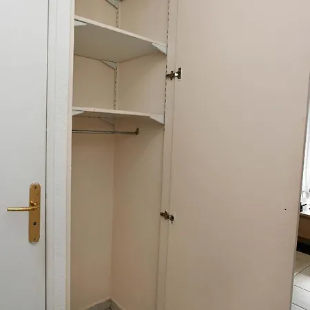 Studio Tout Confort - Piscine + Park Apartment *
